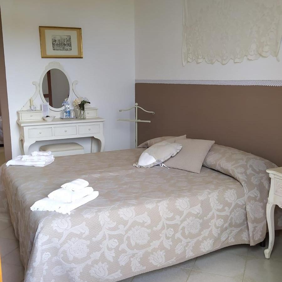 Bed and Breakfast Ifioridisicilia Campofelice Di Roccella Exterior foto